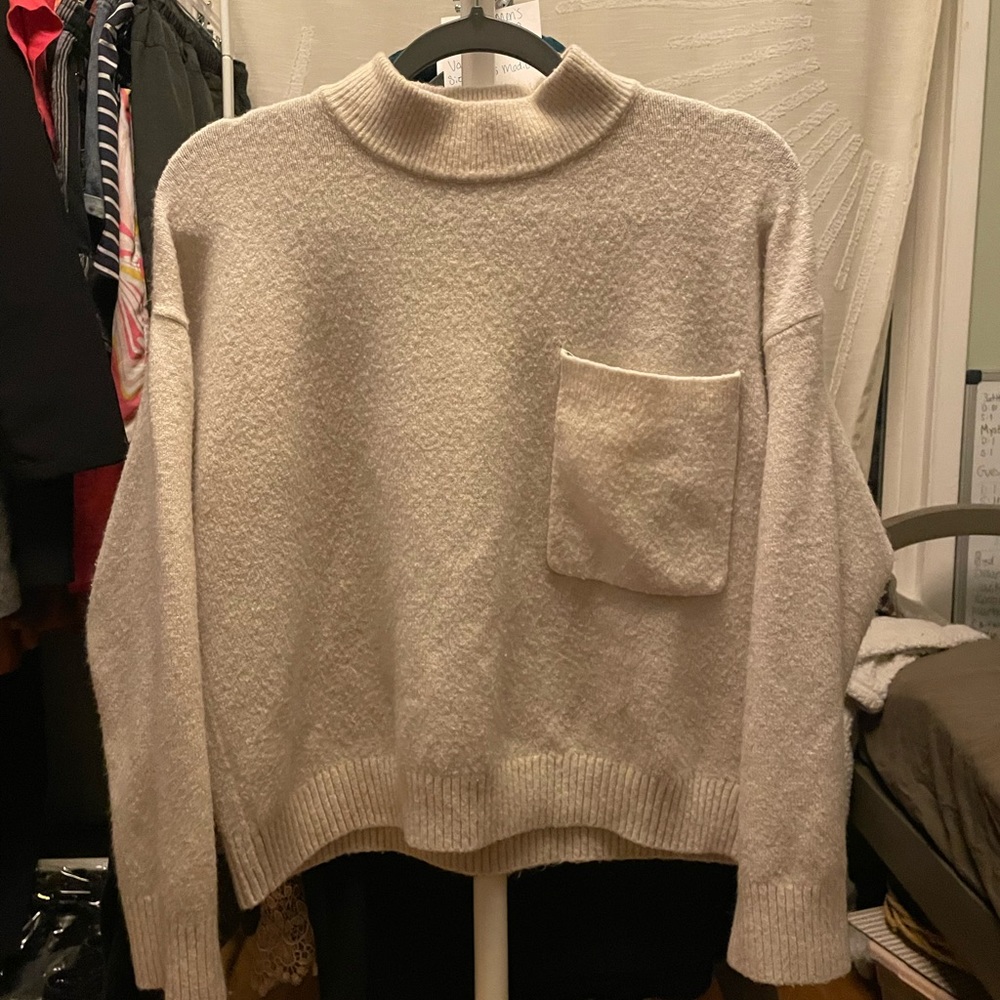 Calvin Klein Sweater